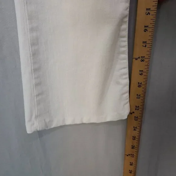 Pilcro Anthropologie Superscript Flared Jeans Women's Size 26 White 23" Inseam - Picture 9 of 15